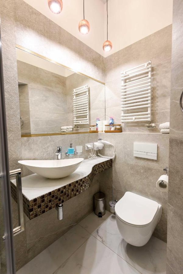 Wrona Apartamenty De Luxe Krakow Exterior photo