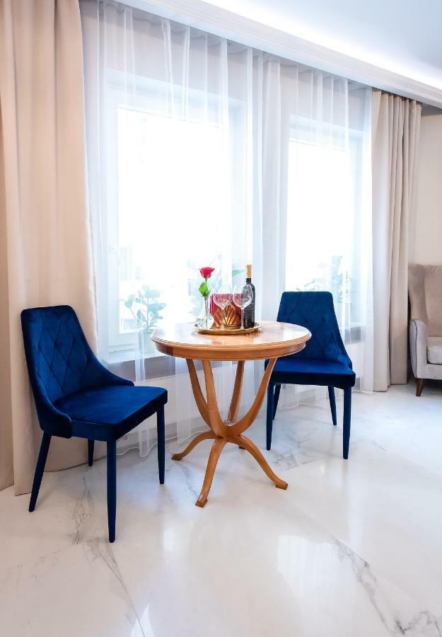 Wrona Apartamenty De Luxe Krakow Exterior photo